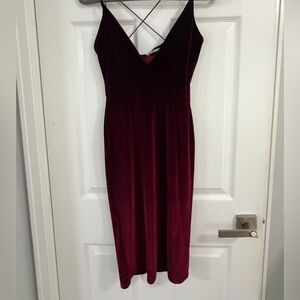 Missguided + Deep Burgundy Backless Velvet Dress